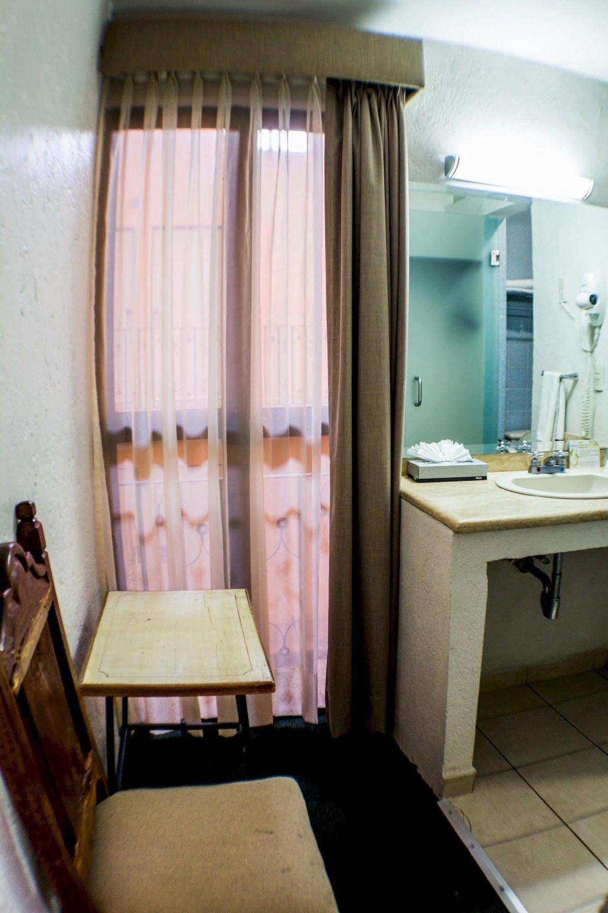 Hotel Guanajuato Bagian luar foto